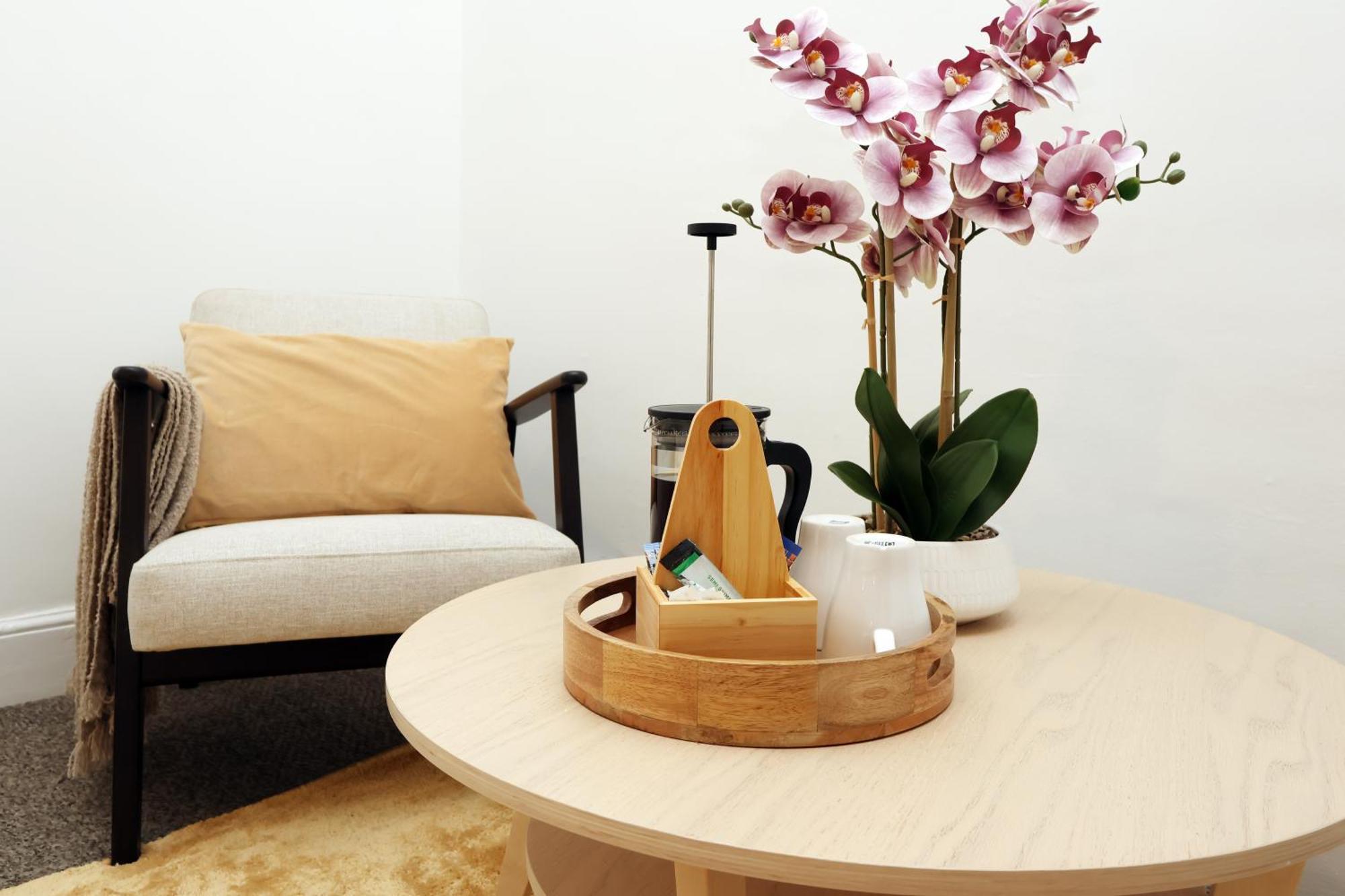 Cardiff City Guesthouse, Central Rooms, Fast Wi-Fi, On-Street Parking Esterno foto
